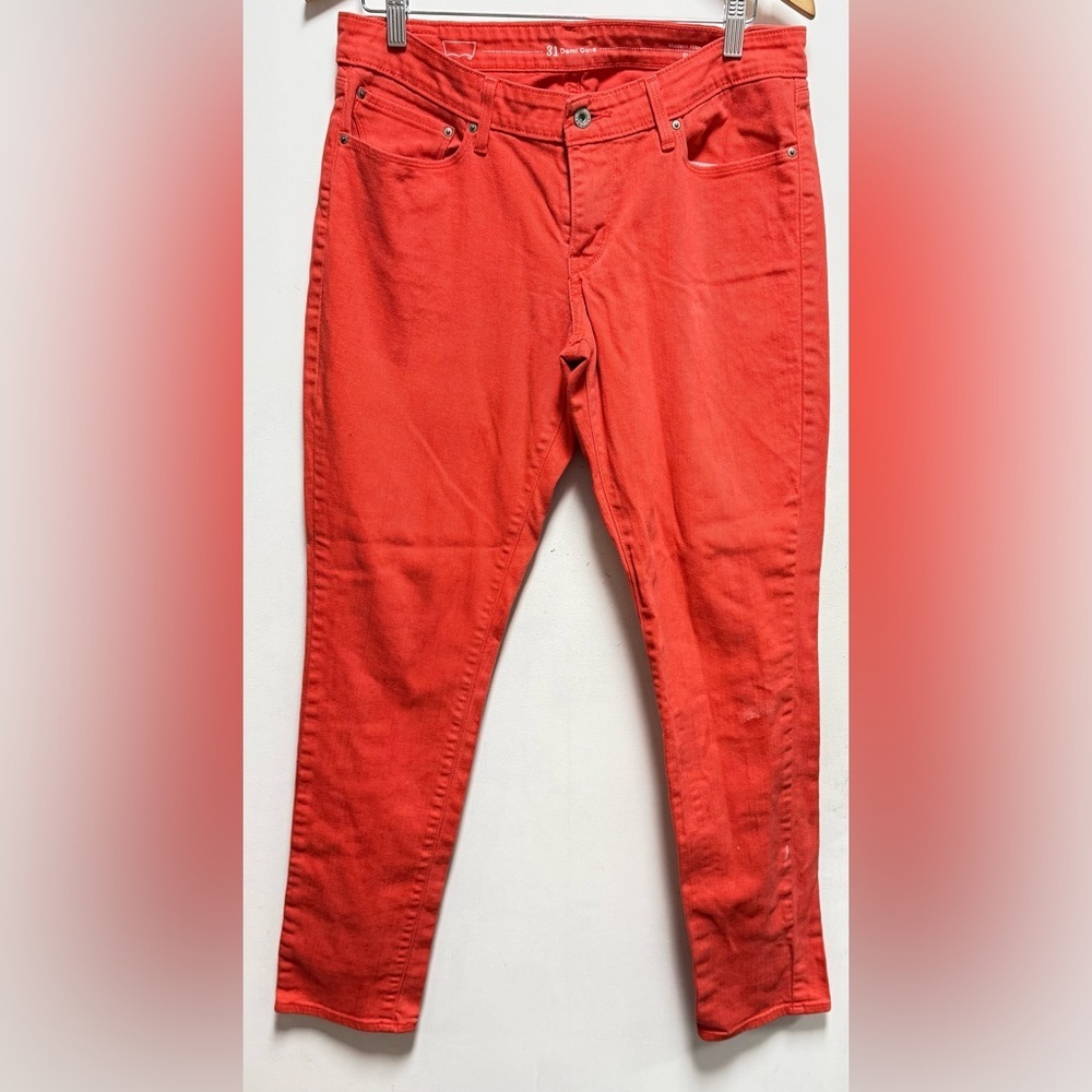 Levi's Women's Mid-Rise Skinny Colored Stretch Casual Jeans in Coral Size 31